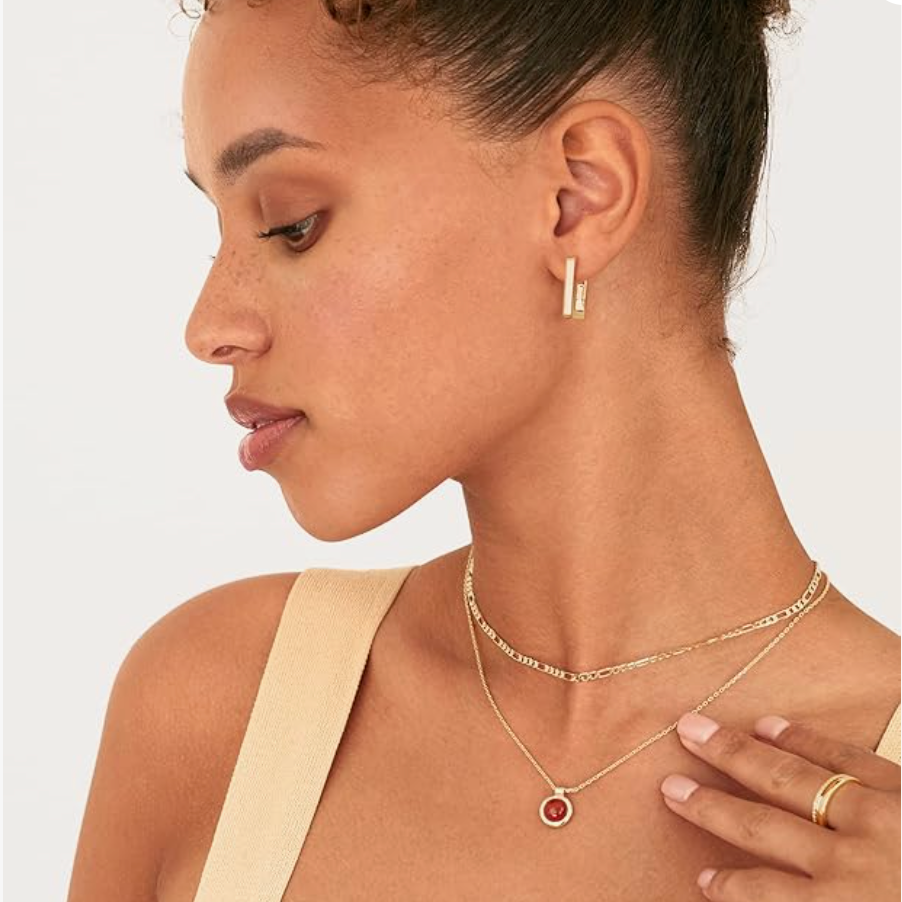 Minimalist High-Polish Rectangular Huggie Hoop Earrings in Rose Gold